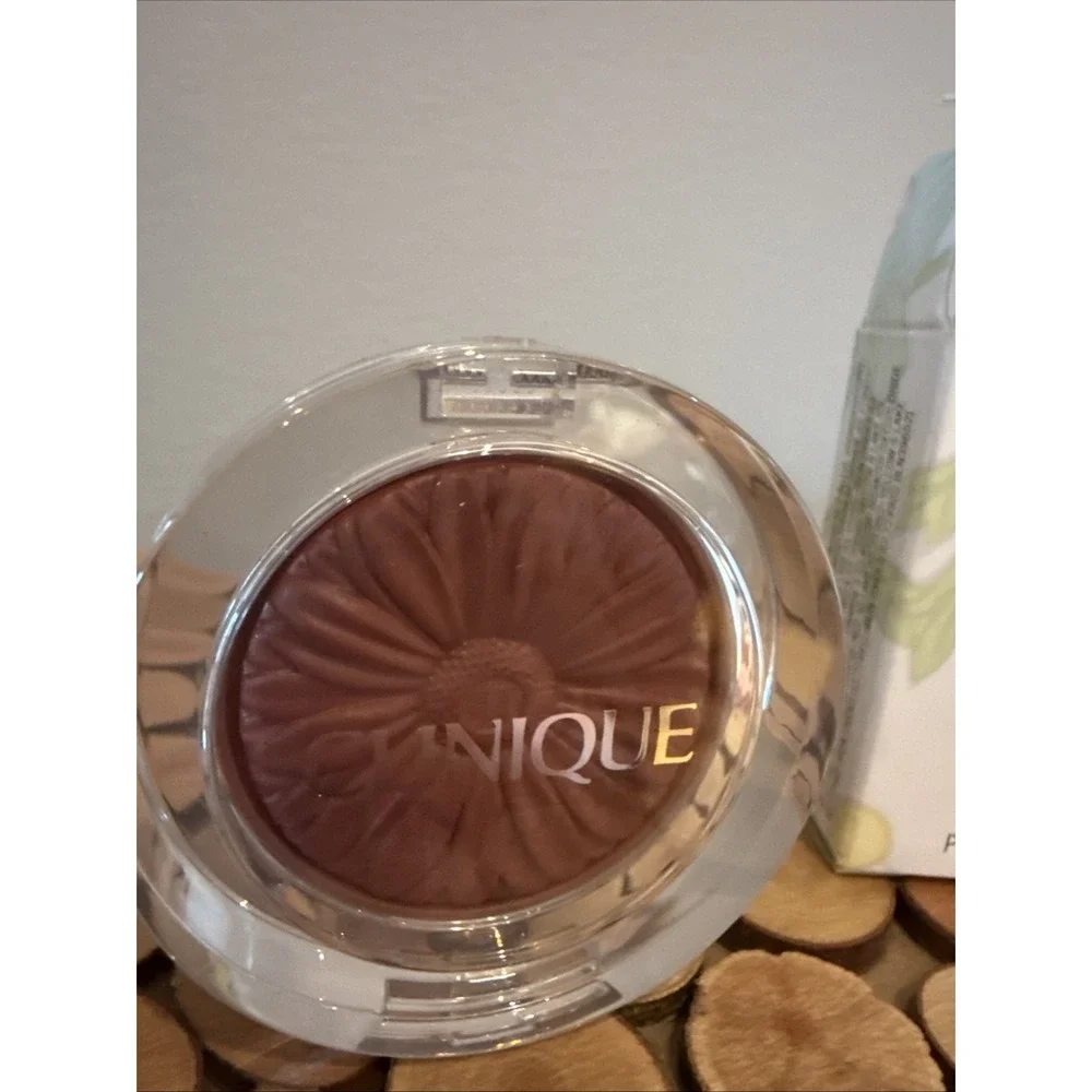 New in Box Clinique Cheek Pop Blush Italy 07 Cola‎ Pop